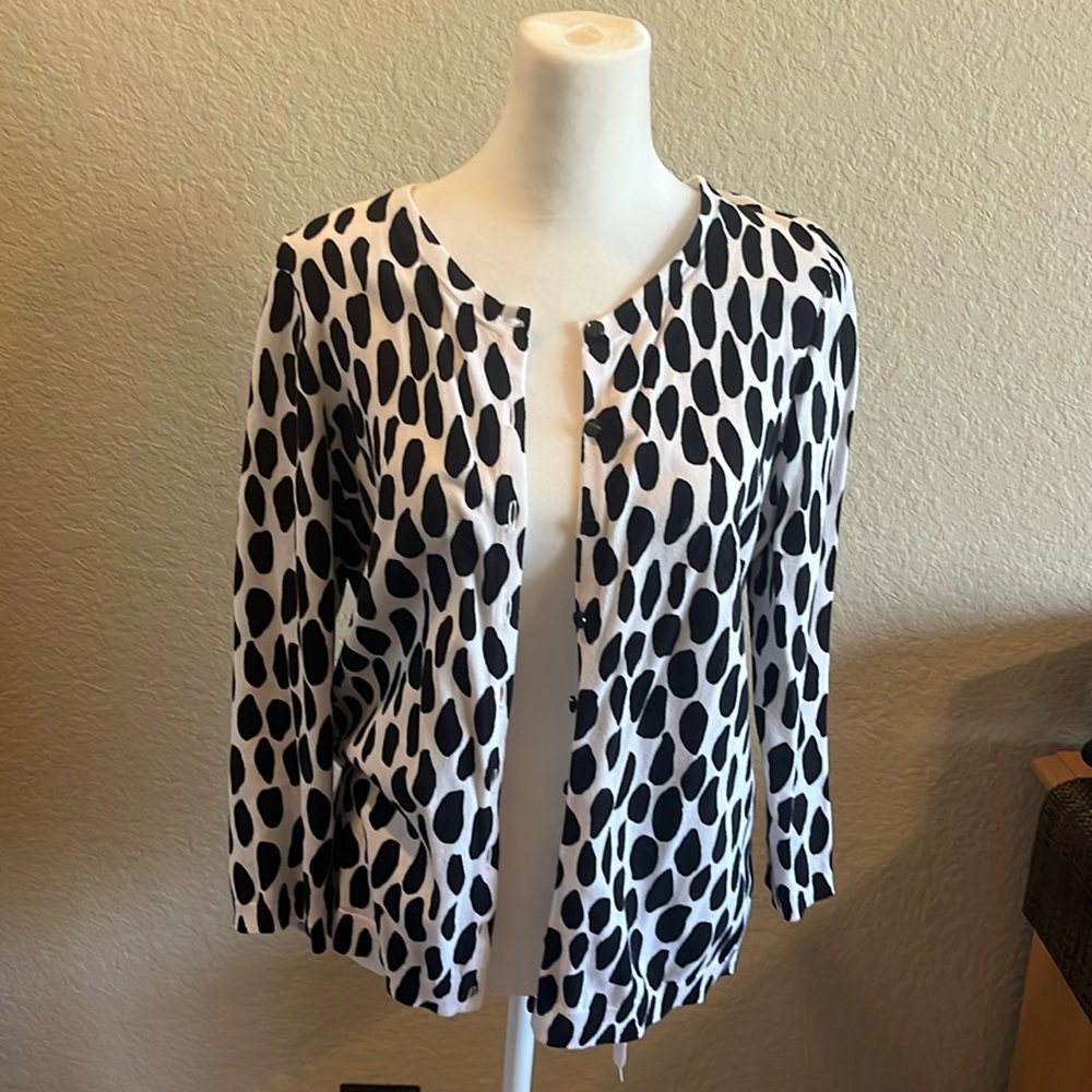 Talbots women’s cardigan,EUC.
